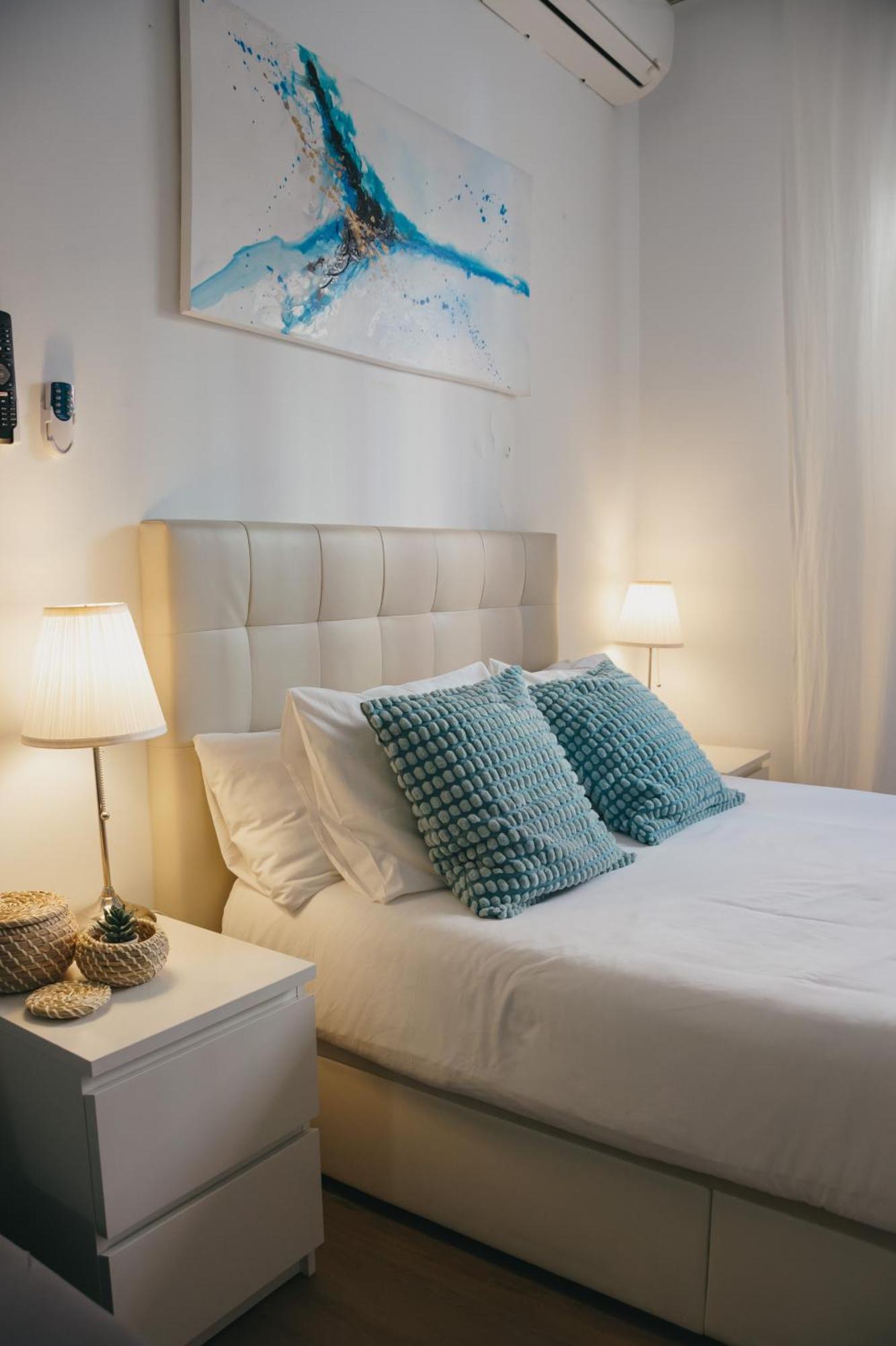 Picasso Premium Apartment Malaga Luaran gambar